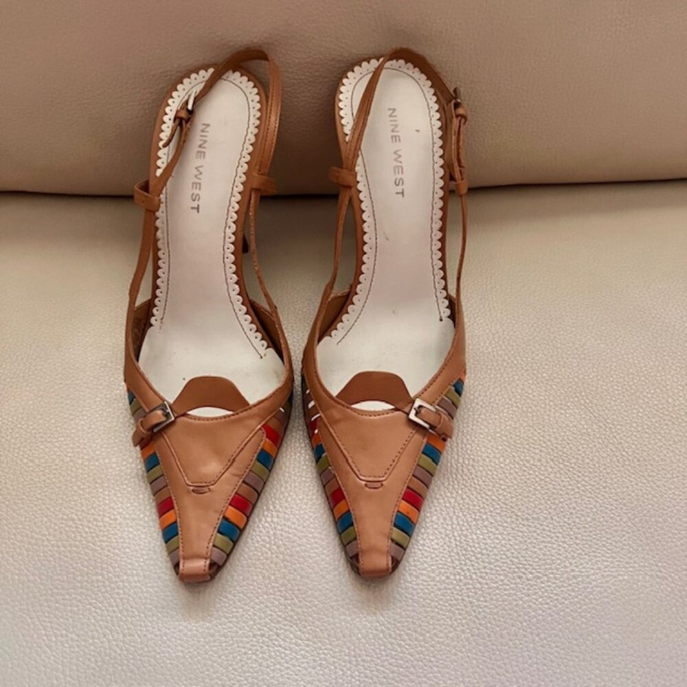 Ladies Nine West Sling back heels 71/2 M